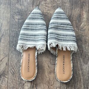 Lucky Brand Women's Grey and White Striped Mules